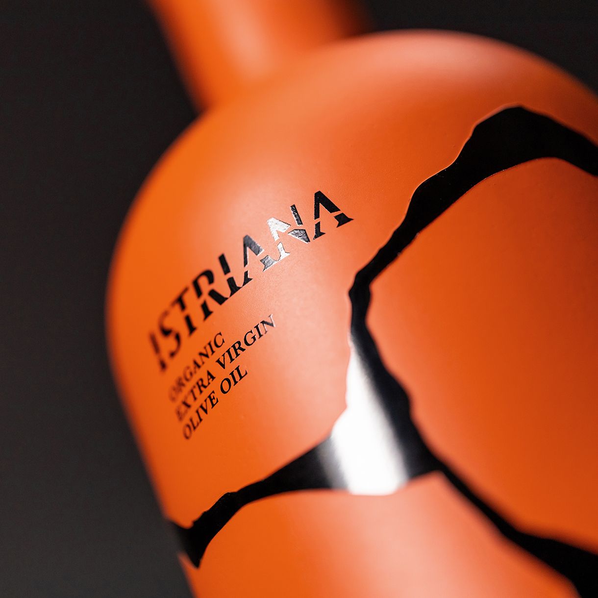 Istriana - Centuries of Istrian Tradition in Every Drop.-5